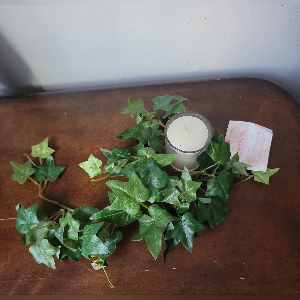 Needlepoint Ivy Mini-Ring/Vine each, but I have 2 left